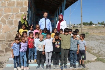 Bulanık İlçe Milli Eğitim Müdürü Tunçel pansiyonda kalan öğrencileri ziyaret etti
