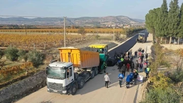 Buldanlıların yıllardır çözülemeyen yol çilesi Büyükşehir ile bitiyor
