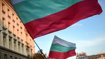 Bulgaristan'da rakip ittifaklar, koalisyon hükümeti kurmakta anlaştı