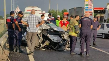 Bursa-Ankara Yolu'nda korkunç kaza: 1 ölü 3 yaralı 