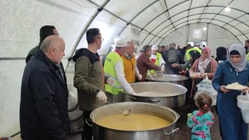 Bursa BEKSİAD'dan deprem bölgesinde iftar ve sahur ikramı 