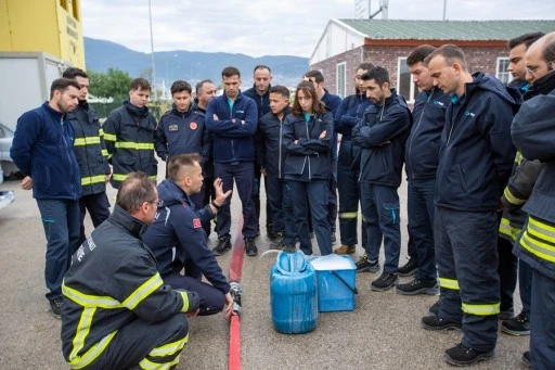 Bursa Büyükşehir’den fabrika itfaiyecilerine özel eğitim