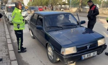 Bursa'da makas atıp ceza yiyen sürücü: Artık bu sokaktan yayan geçerim