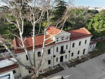 Bursa'nın 132 yıllık tarihi okulu, ilk günkü ihtişamına kavuştu