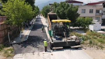 Bursa Yıldırım Belediyesi sokak ve caddeleri yeniliyor