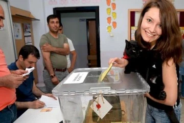 Bursalılar Cumhurbaşkanı ve 20 milletvekilini seçmek için sandığa gidecek! işte merak edilenler