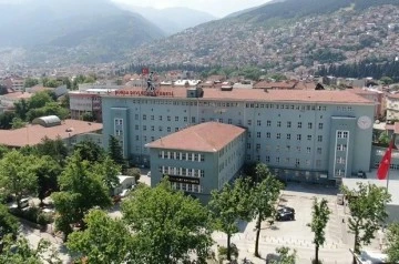 Bursalılara yıllarca hizmet veren Muradiye Devlet Hastanesi yıkılıyor