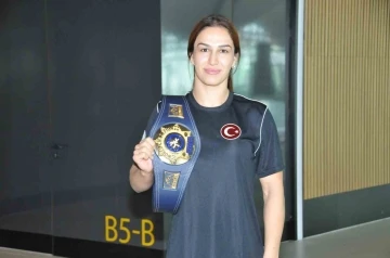 Buse Tosun Çavuşoğlu: &quot;Ülkeme olimpiyat kotası ve dünya şampiyonluğu kazandırdım&quot;
