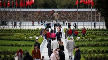 "Büyük Zafer"in 108. yılında Tarihi Gelibolu Yarımadası'nda ziyaretçi yoğunluğu