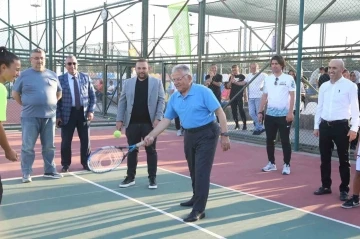 Büyükkılıç’tan Tenis Defi Ligi Sporcularına Tebrik
