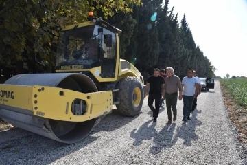 Büyükşehirden Saruhanlı’ya bitüm desteği
