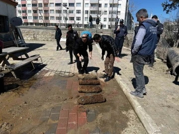 Çanakkale Savaşları’ndan kalma patlamamış top mermileri, Tarihi Alan Başkanlığı’na teslim edilecek
