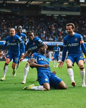 Chelsea, FA Cup’ta yarı finale yükseldi
