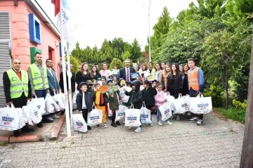 Çukurovalı çocuklar, Hatay’daki depremzede arkadaşlarına oyuncak gönderdi
