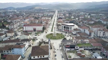 Cumayeri’nde kat yüksekliği 4 kata düşürüldü
