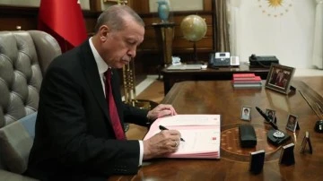 Cumhurbaşkanı Erdoğan 4 üniversiteye rektör atadı