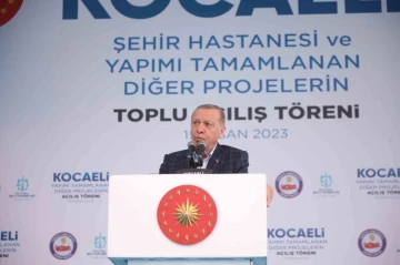 Cumhurbaşkanı Erdoğan: “Affedersiniz 5 koyunu güdemeyecek olanlara bu vatan teslim edilebilir mi?&quot;
