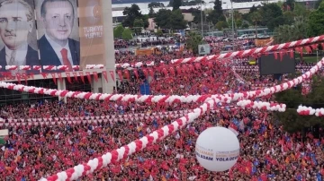 Cumhurbaşkanı Erdoğan: “Biz, bay bay Kemal’in kimlerle ne iş çevirdiğini biliyoruz”