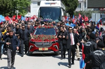 Cumhurbaşkanı Erdoğan Bursa'ya Togg aracıyla giriş yaptı