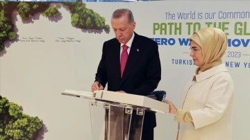 Cumhurbaşkanı Erdoğan New York'ta, Küresel Sıfır Atık İyi Niyet Beyanı'na ilk imzayı attı