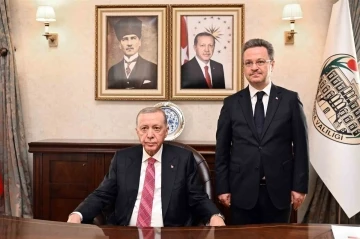 Cumhurbaşkanı Erdoğan Vali Ünlü’yü ziyaret etti
