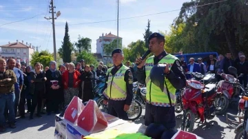 Cumhuriyetin 100. yılı kutlamalarında jandarma ekipleri eğitim verdi
