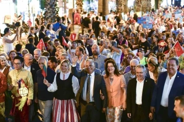 Cumhuriyetin yüzüncü yılı tarihin tanığı Kaleiçi’nde kutlanacak
