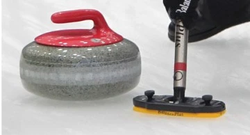 Curling'de milliler Fransa'yı devirdi