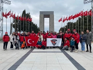 DAK ekibi Gelibolu’da şehitleri andı
