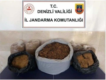 Denizli’de 51 kilo kaçak tütün ve 93 parça tarihi eser ele geçirildi
