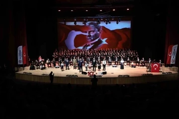 Denizli’de “Ata’mıza Saygı” konseri düzenlendi
