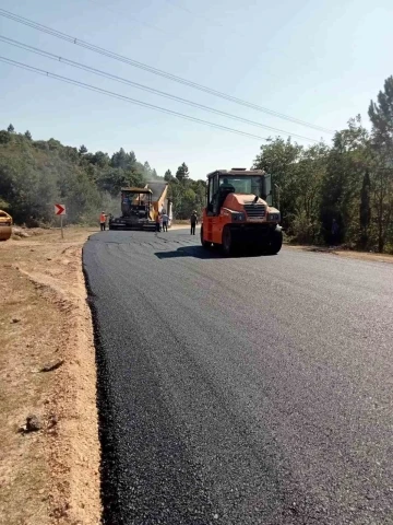 Derince’de köylere giden ulaşım ağı yenileniyor
