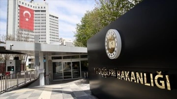 Dışişleri Bakanlığı, Almanya'da Sabah gazetesi temsilcilerinin gözaltına alınmasını şiddetle kı