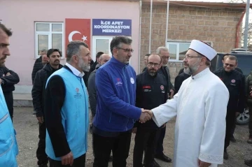 Diyanet İşleri Başkanı Erbaş, Adıyaman’da ziyaretlerde bulundu
