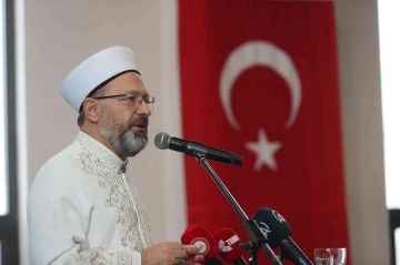 Diyanet İşleri Başkanı Erbaş, İstanbul’da VEFADER’in 17. Geleneksel 1 Ocak Buluşması’na katıldı
