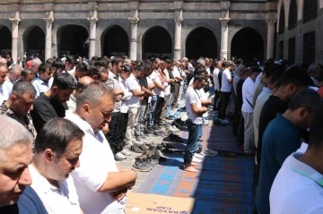 Diyarbakır’da İsmail Haniye için gıyabi cenaze namazı kılındı
