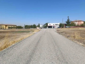 Diyarbakır’da kırsal mahallelerde yol çalışmaları sürüyor
