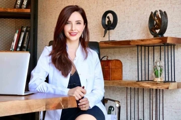 Doç. Dr. Hilal Gökalp: &quot;Deprem sonrası strese bağlı cilt hastalıkları arttı&quot;
