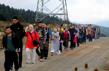 Doğa aşkı yağış tanımadı: 15 kilometrelik parkurda unutulmaz deneyim
