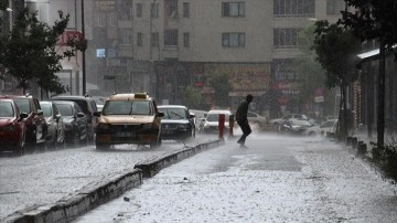 Doğu Anadolu'da yarın kuvvetli yağış bekleniyor