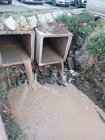 Doğubayazıt’ta sel meydana geldi
