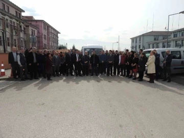 Düzce Adliyesi’nden 16 personel dualarla İskenderun’a uğurlandı
