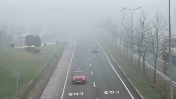 Düzce’de sis etkili oluyor
