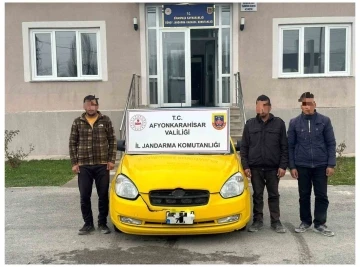 Düzensiz göçmen operasyonu, 3 gözaltı
