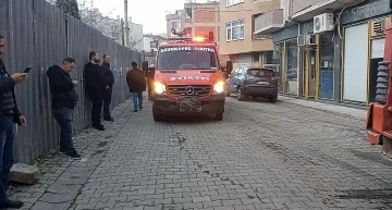 Edirne’de çatıda çıkan yangın paniğe neden oldu
