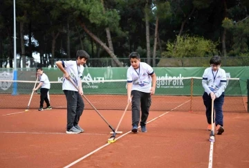 Egemenlik Kupası Tenis Turnuvası başladı
