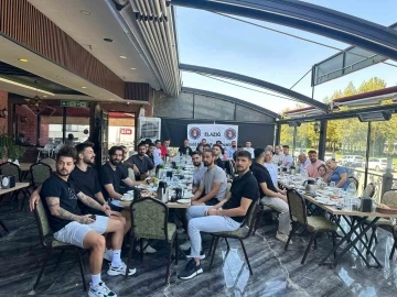 Elazığspor maç öncesi bir araya geldi
