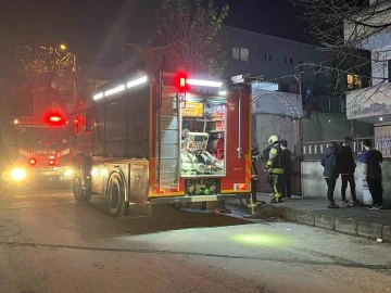 Elektrik panosunda çıkan yangın söndürüldü