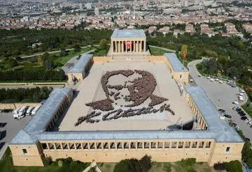 “Anıtkabir bizimdir, karşı çıkanlar iftiracıdır”