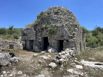 En eski mescitlerden olan Barındıran Sillyon Antik Kenti turizme kazandırılıyor
